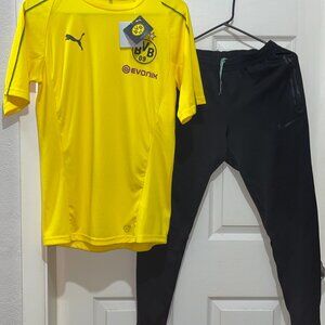 Puma Borussia Dortmund Training Shirt S & Nike Black Joggers S Bundle